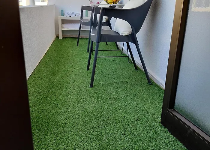 Apartamento Cristianos 2 *